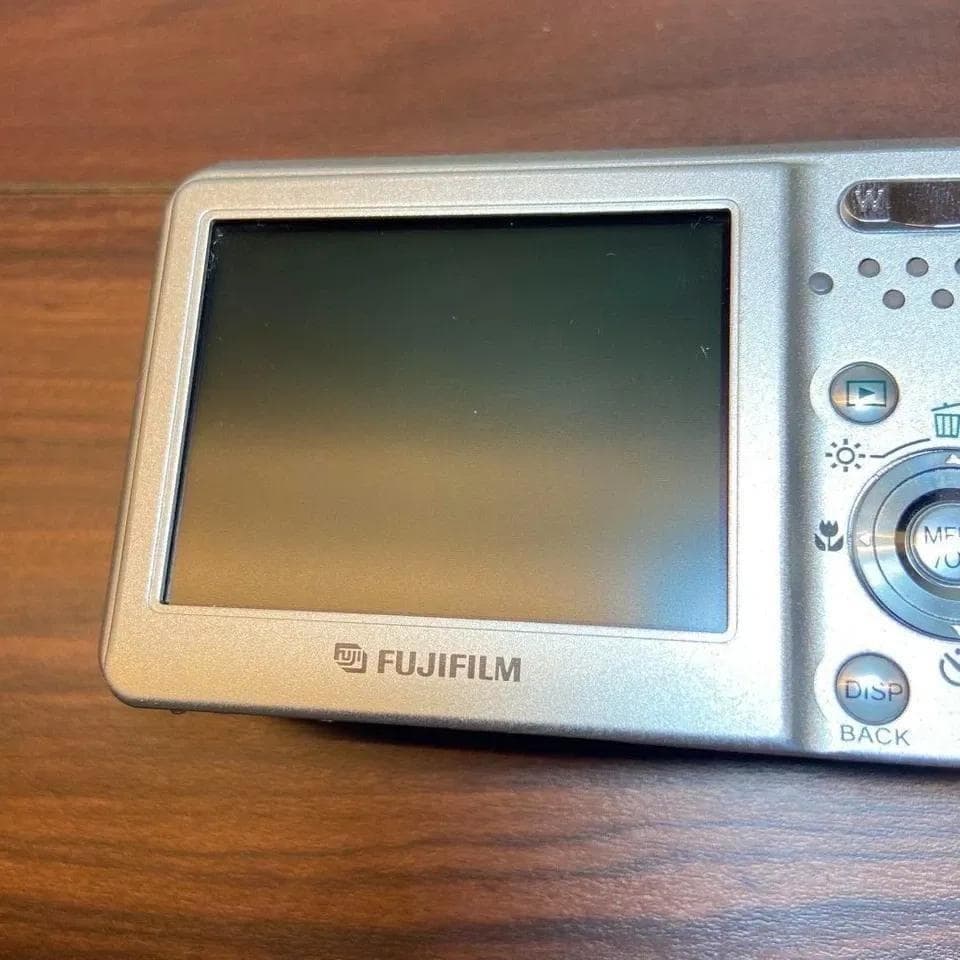 Fujifilm Compact Digital Cameras Finepix F30 3442