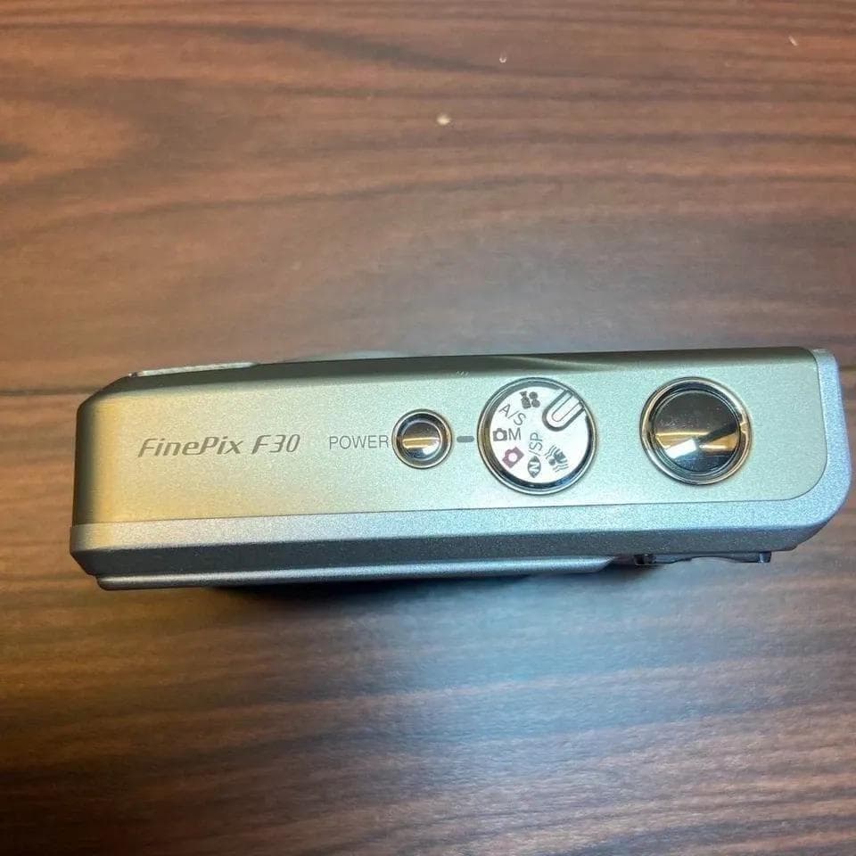 Fujifilm Compact Digital Cameras Finepix F30 3442