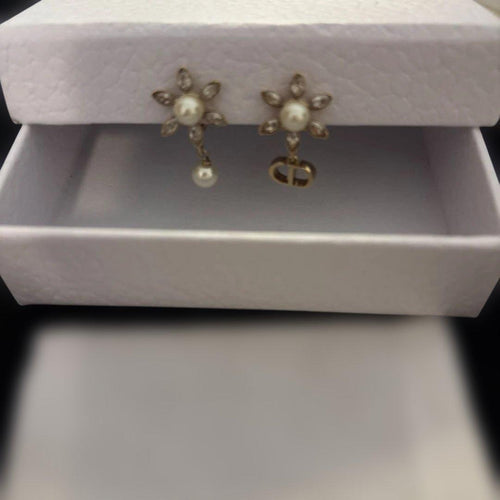 Christian Dior Clip-On Earrings