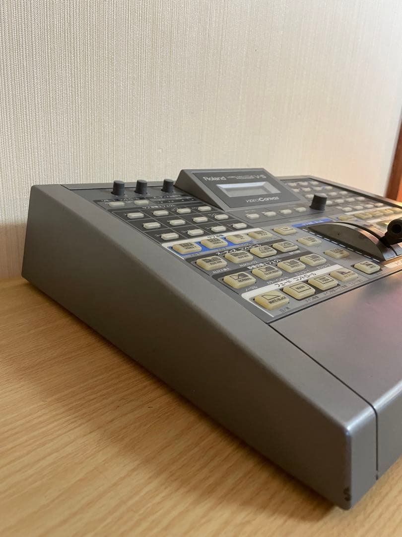 Roland Others V-5 Edr