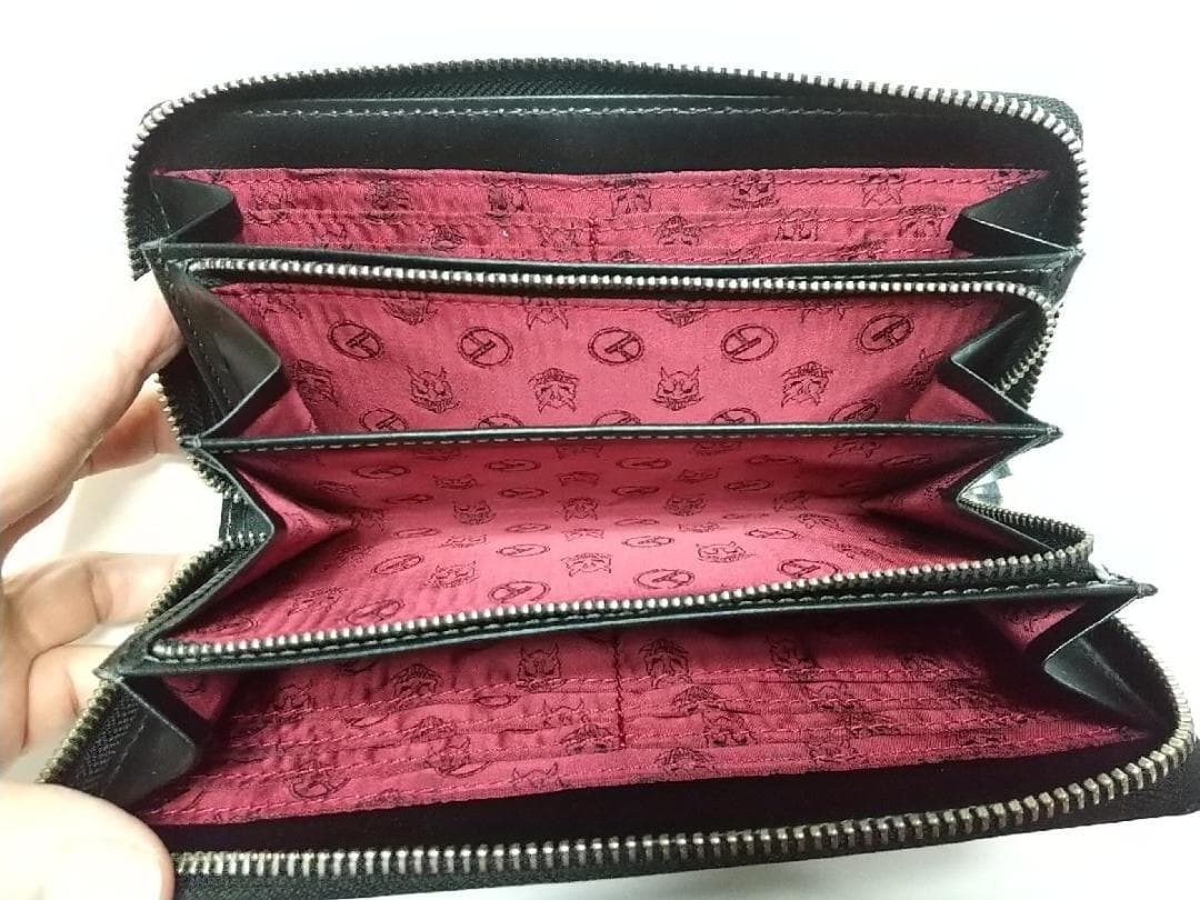 Long Wallets Ya976M