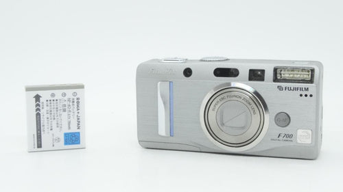 Compact Digital Cameras G2180 Fujifilm Finepix F700