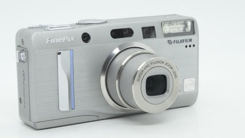 Compact Digital Cameras G2180 Fujifilm Finepix F700