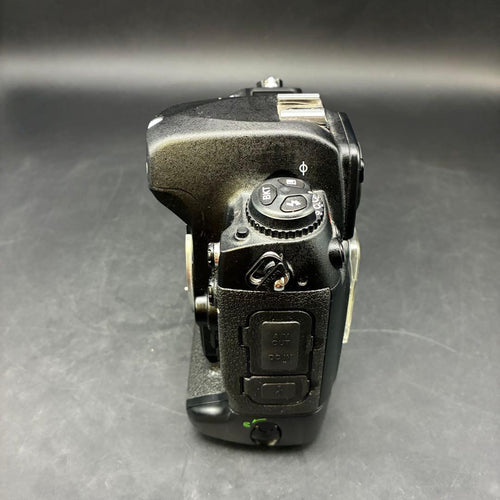Nikon Digital Slr D2H 7232 Mh-22