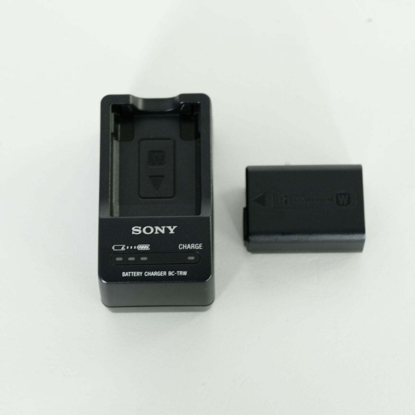Sony Mirrorless Interchangeable Lips 13,790 7 Ilce-7 E