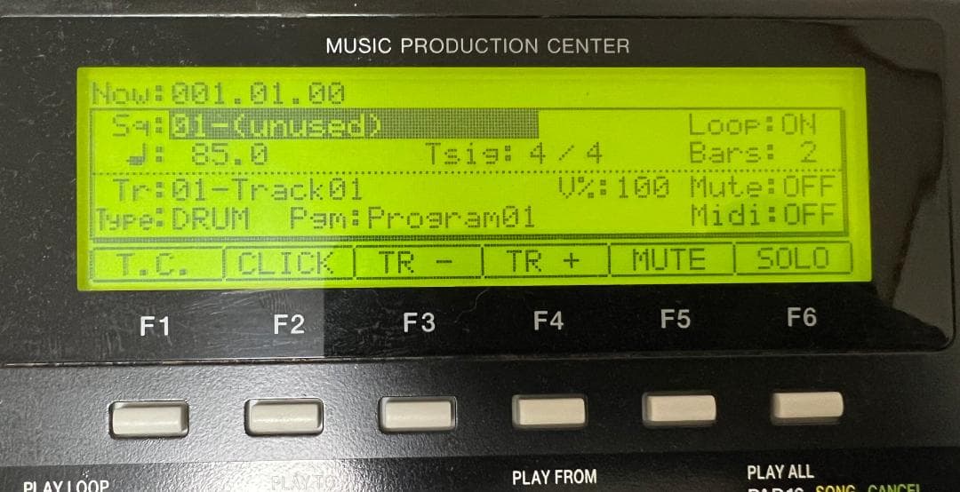 Akai Professional Samplers Mpc1000