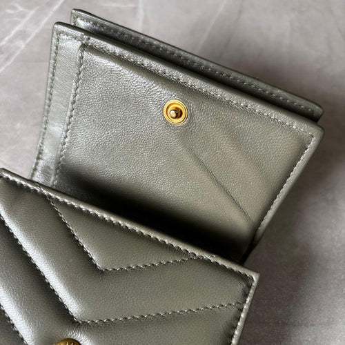 Saint Laurent Trifold Wallets 3