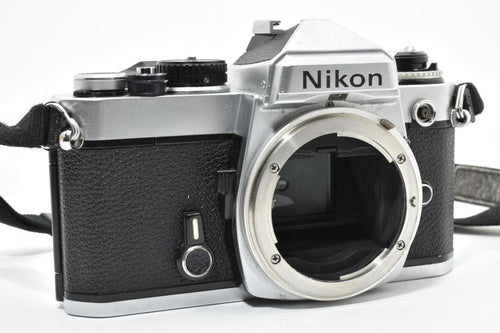 Slr Camera (Film) Nikon Fe #20932