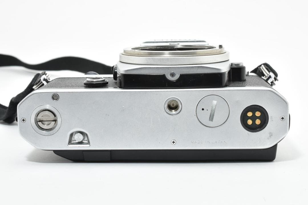 Slr Camera (Film) Nikon Fe #20932