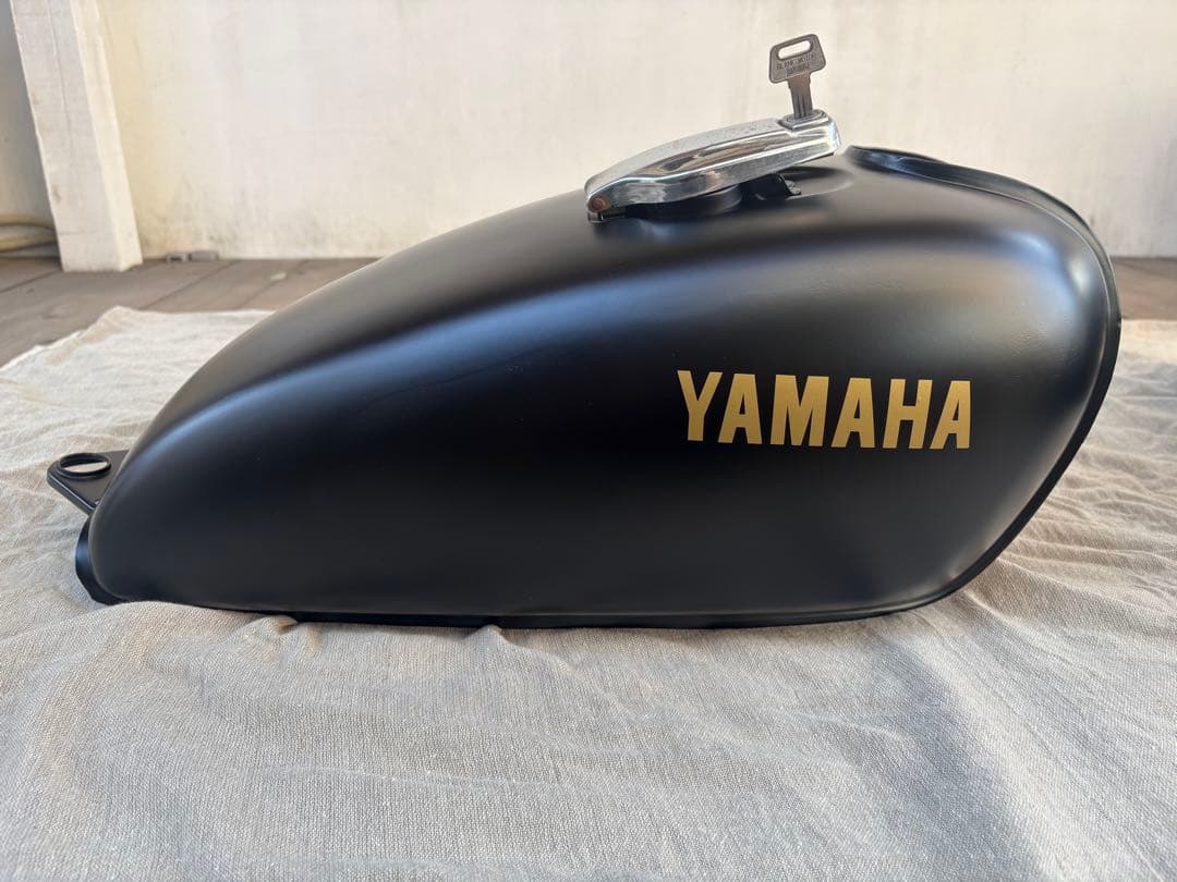 Yamaha Tanks Sr400