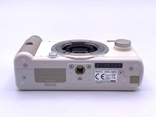 Mirrorless Interchangeable Lips Q