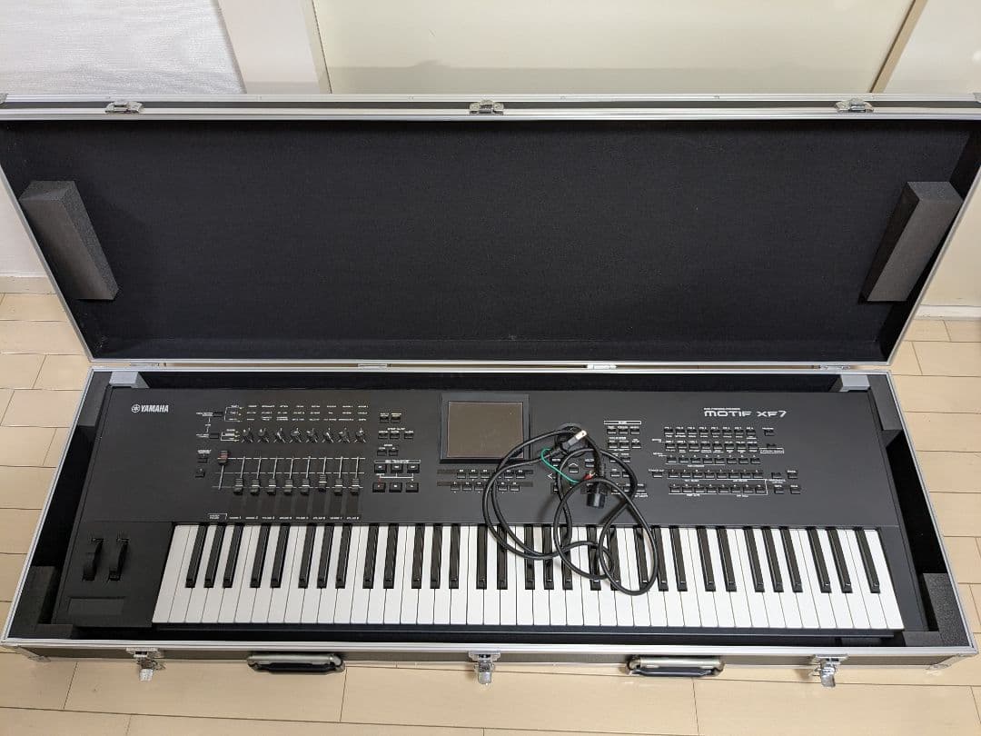 Yamaha Keyboards Digital Pianos Motif Xf7 76