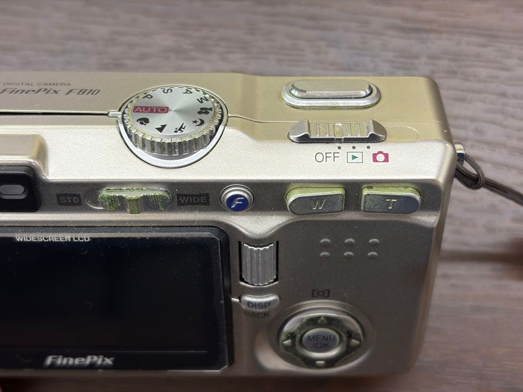 Fujifilm Other F810