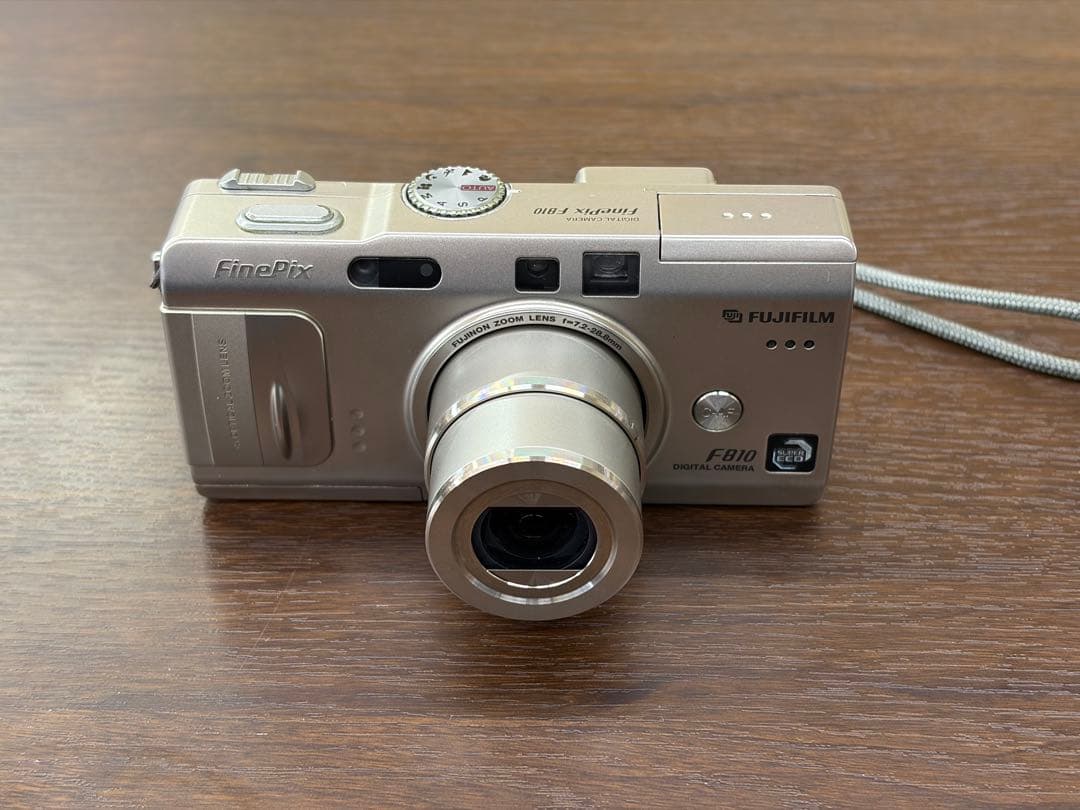 Fujifilm Other F810