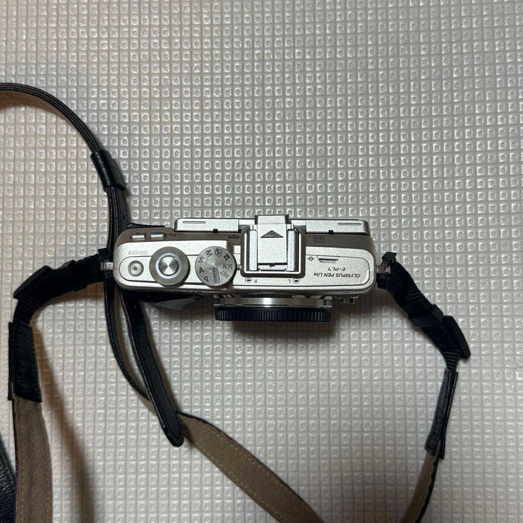 Olympus Mirrorless Interchangeable Lips Penlitee-Pl7
