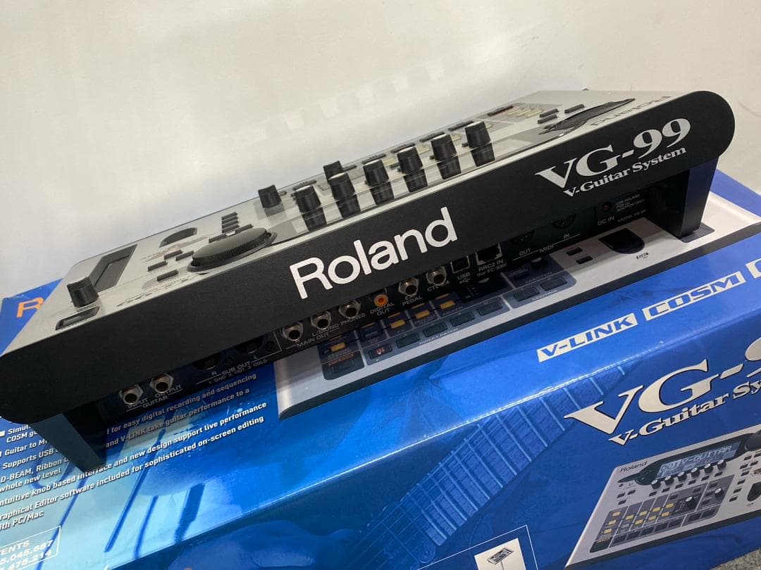 Guitar Effects Units Roland Vg-99