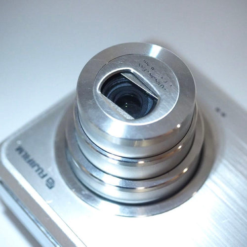 Fujifilm Compact Digital Cameras Finepix V10