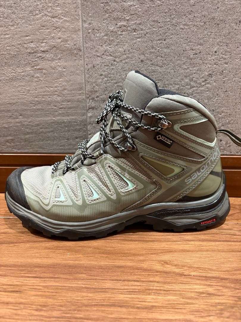Salomon Mountaineering Trekking Boots X Ultra 3 Wide
