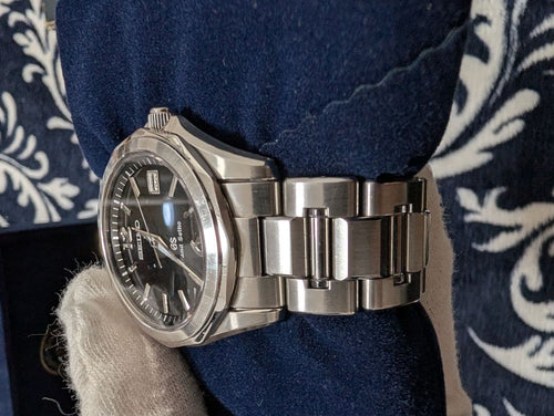 Grand Seiko Quartz Watches /2025 Sbgx035 9F62