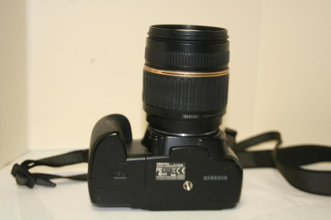 Pentax Digital Slrs K110D+ Af18-200 D11