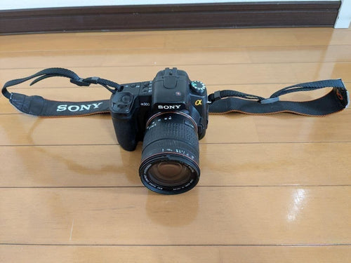 Sony Digital Slrs 300 Sigma 28-20Mm