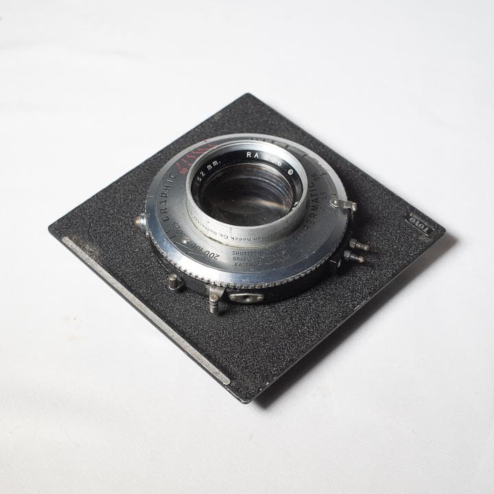 Large -Size Medium Format Camera (Film) Kodak Ektar F:4.5