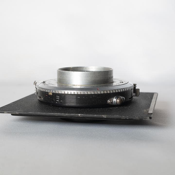 Large -Size Medium Format Camera (Film) Kodak Ektar F:4.5
