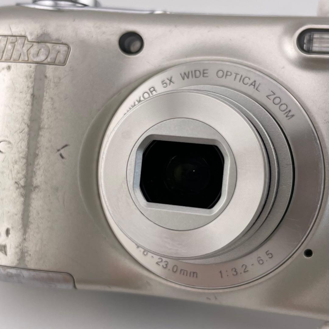 Nikon Compact Digital Camera Coolpix L30 Silver/