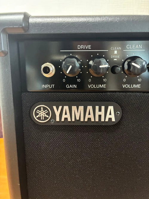 Yamaha Guitar Amplifiers 701 Ga15Ii