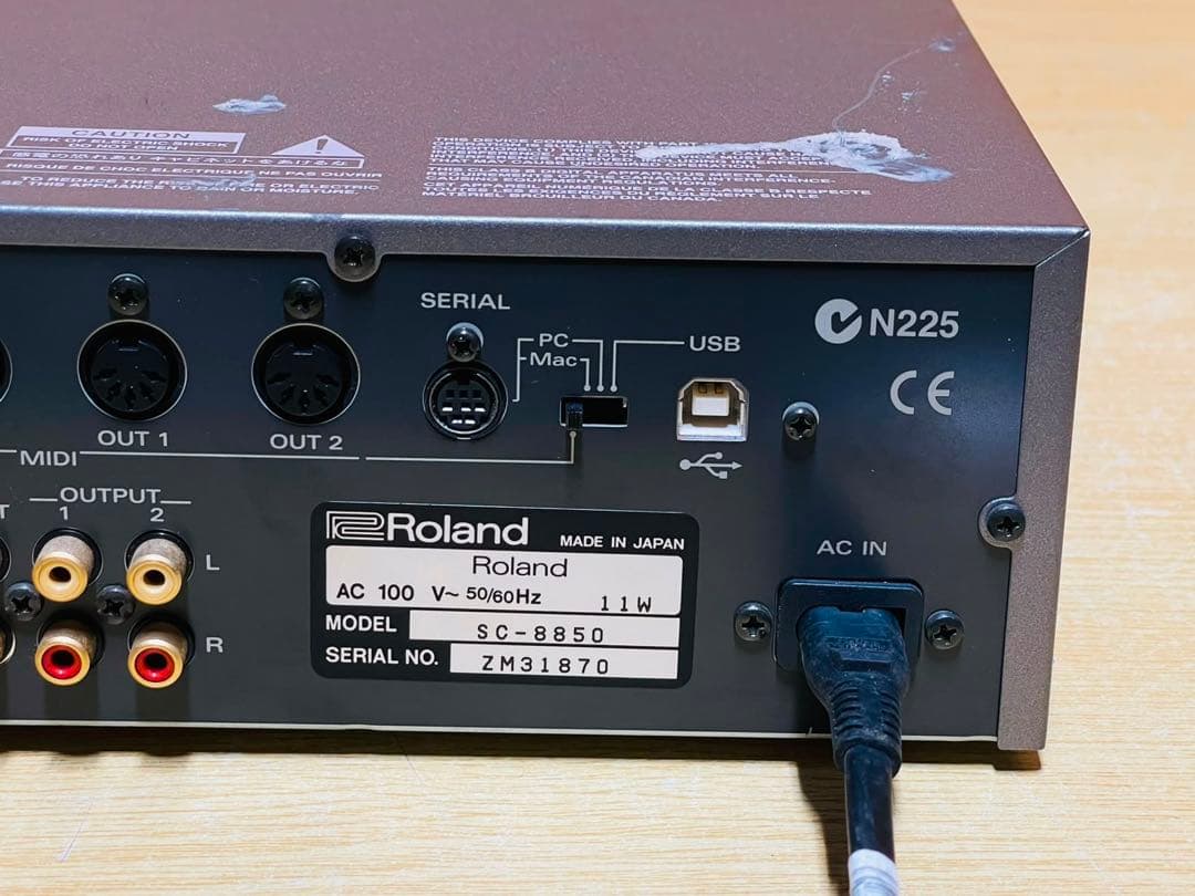 Hardware Instruments Roland Sc-8850 Sound Canvas