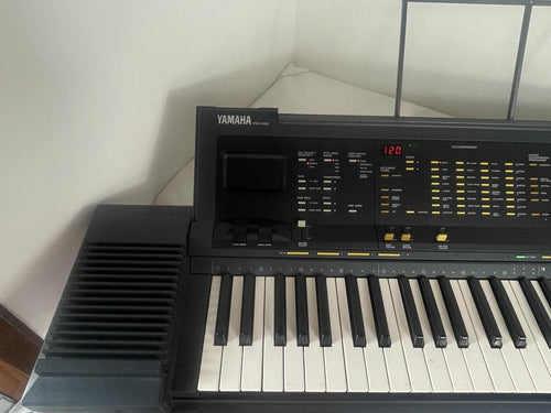 Analog Synthesizers Yamaha Psr-6300