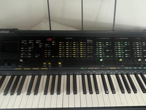 Analog Synthesizers Yamaha Psr-6300