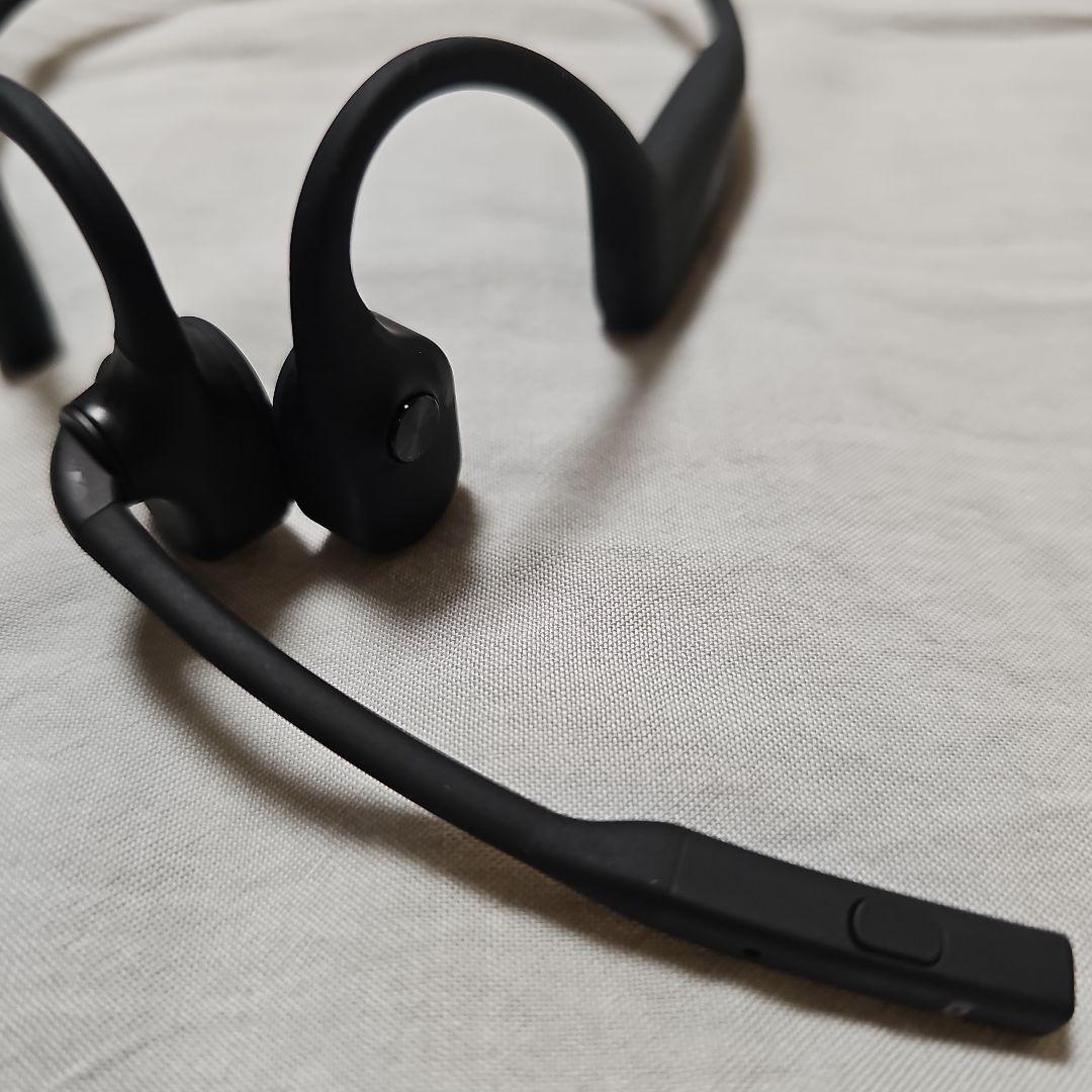 Shokz Bone-Conduction Earphones Opencomm2
