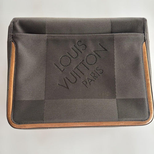 Louis Vuitton Shoulder Bags