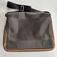 Louis Vuitton Shoulder Bags