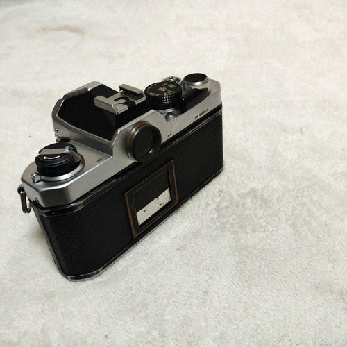 Nikon Slr Camera (Film) Fm