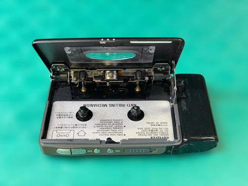 Aiwa Cassette Players Px550