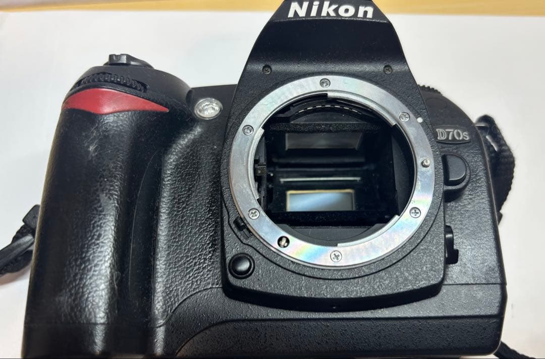 Digital Slrs Nikon D70S /Afnikkor35-135Mm F3.5-4.5