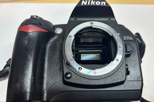Digital Slrs Nikon D70S /Afnikkor35-135Mm F3.5-4.5