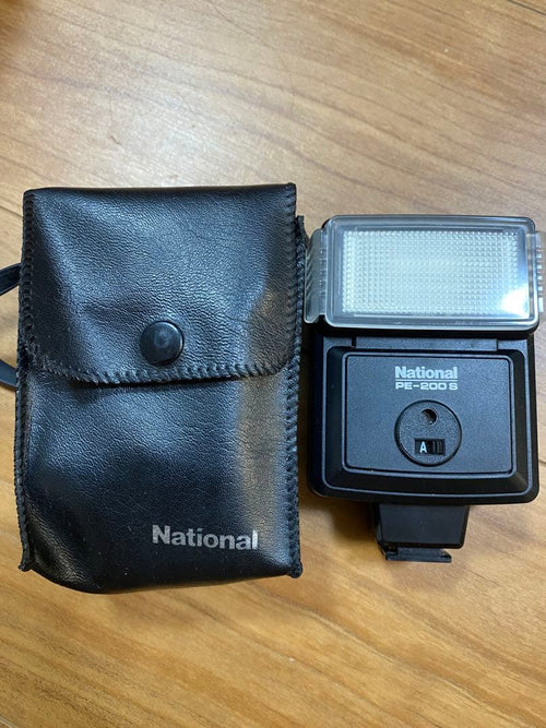 Canon Slr Camera (Film) Mamiya Ze-2 National Pe-200S