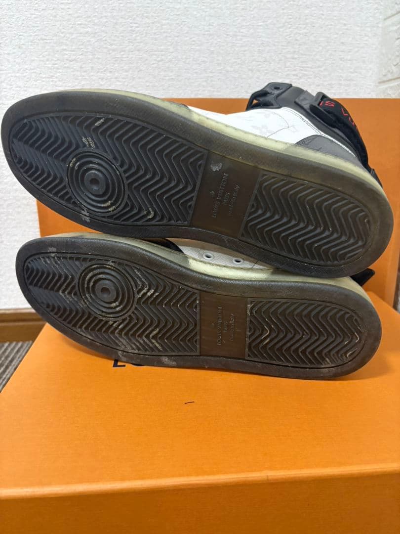 Louis Vuitton Sneakers