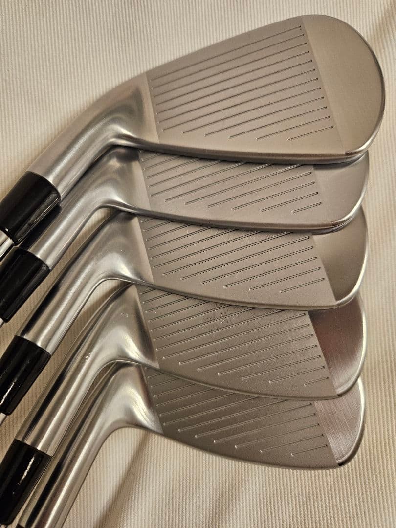 Fourteen Iron Sets Tb-5 Forged Dgx100 5