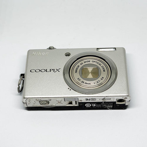 Nikon Compact Digital Camera Coolpix S570