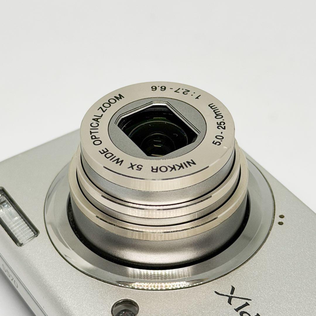 Nikon Compact Digital Camera Coolpix S570