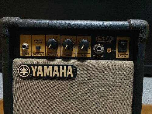 Yamaha Guitar Amplifiers Ga-10 10W