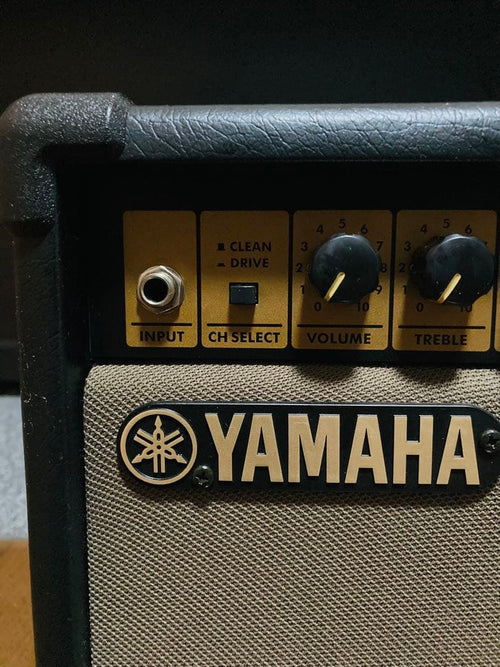 Yamaha Guitar Amplifiers Ga-10 10W
