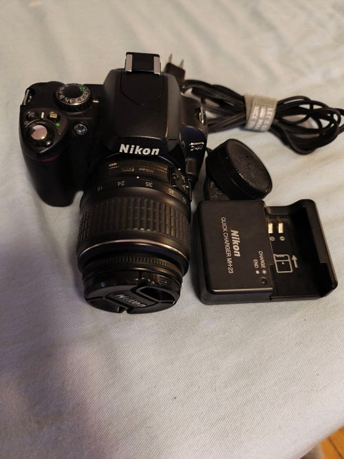 Nikon Digital Slr Nikond-40 18-55Mm