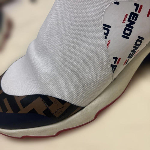 Fendi Sneakers 37 24