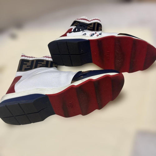 Fendi Sneakers 37 24