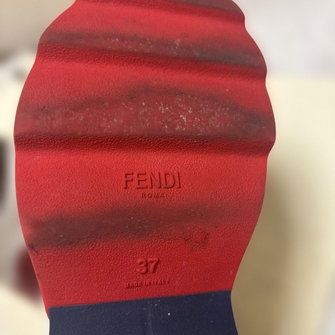 Fendi Sneakers 37 24